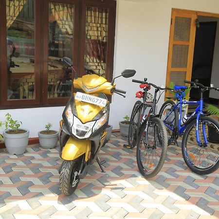 Golden Star Guest House จาฟนา ภายนอก รูปภาพ
