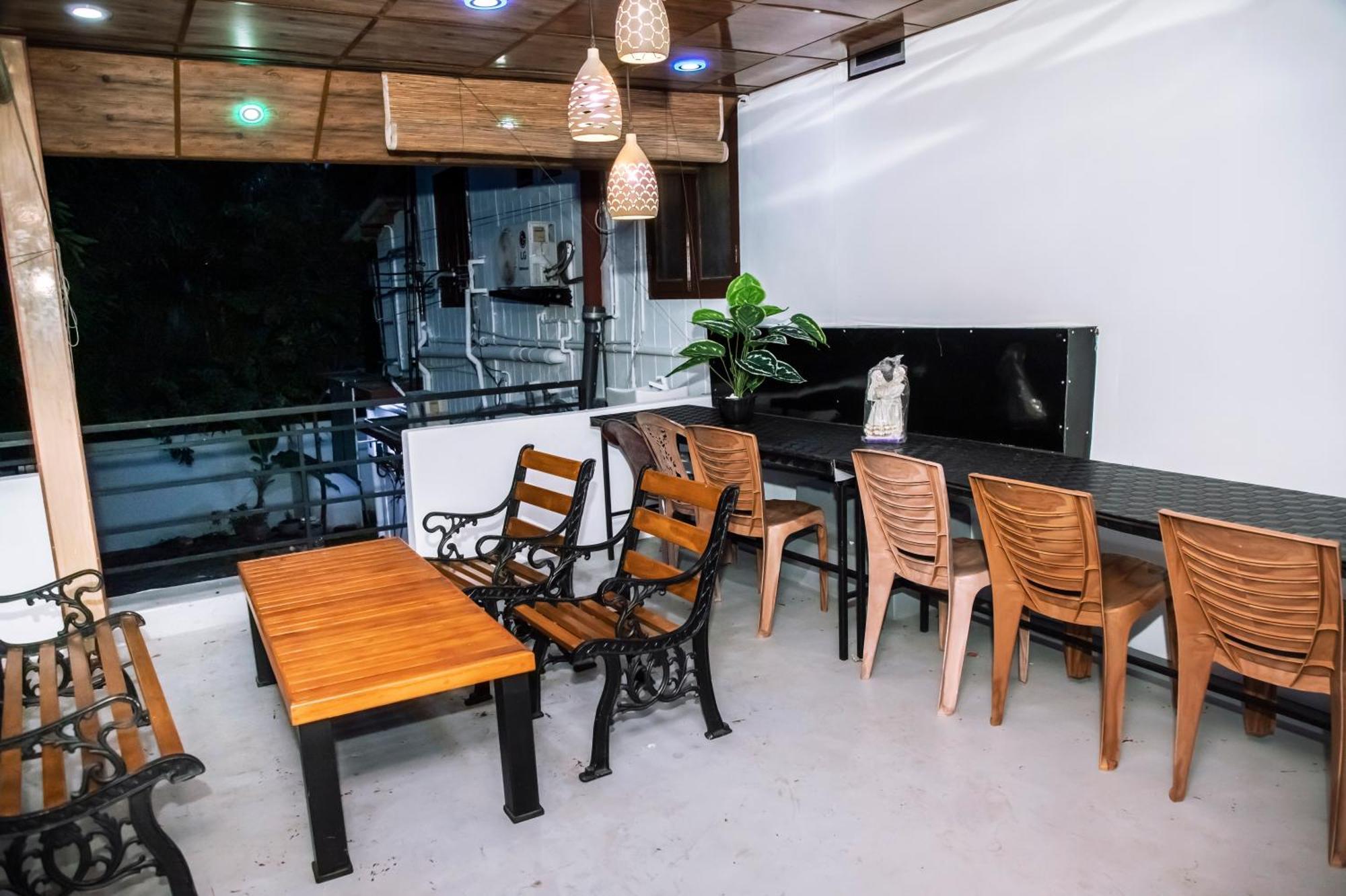 Golden Star Guest House จาฟนา ภายนอก รูปภาพ
