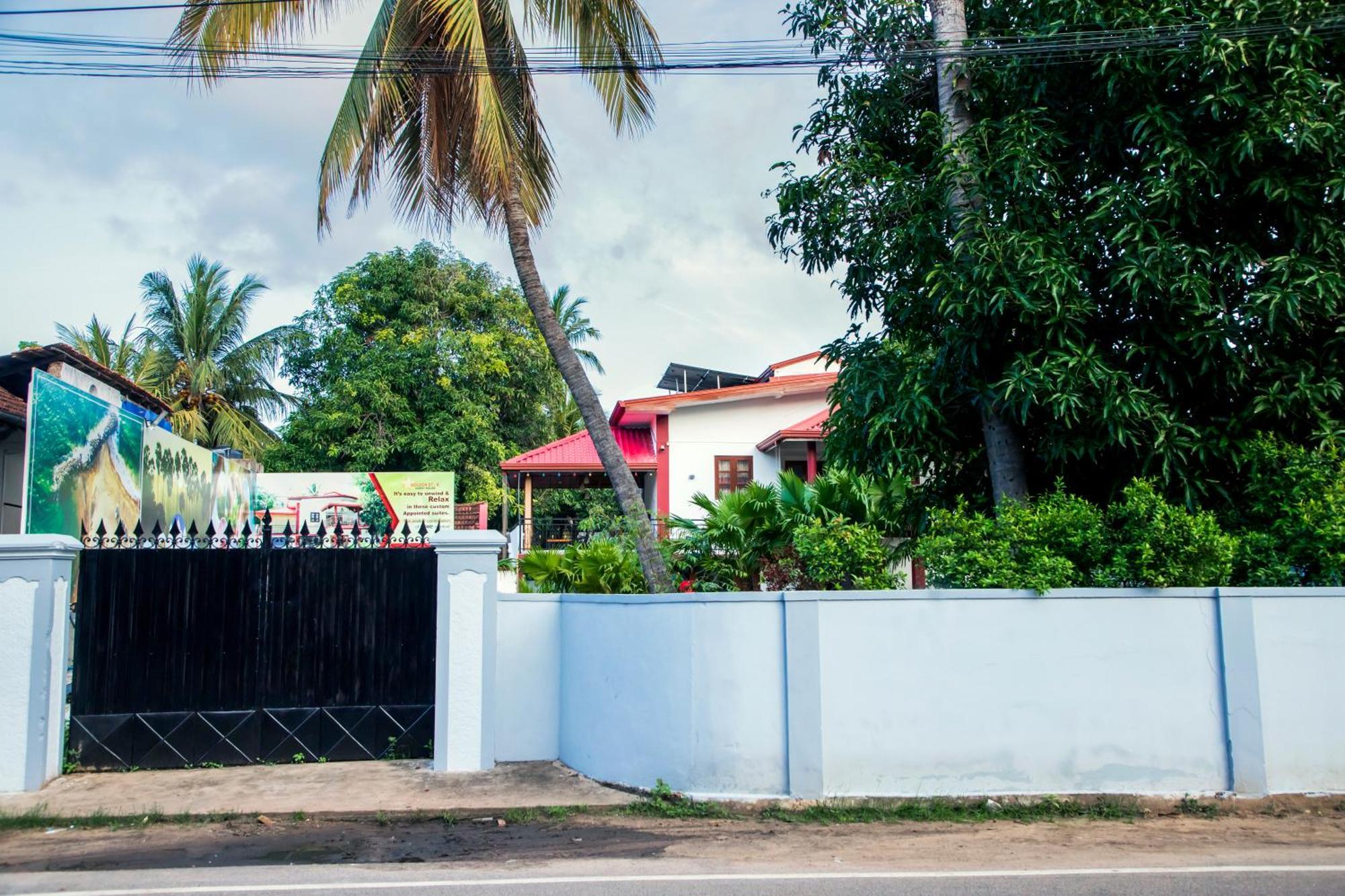 Golden Star Guest House จาฟนา ภายนอก รูปภาพ