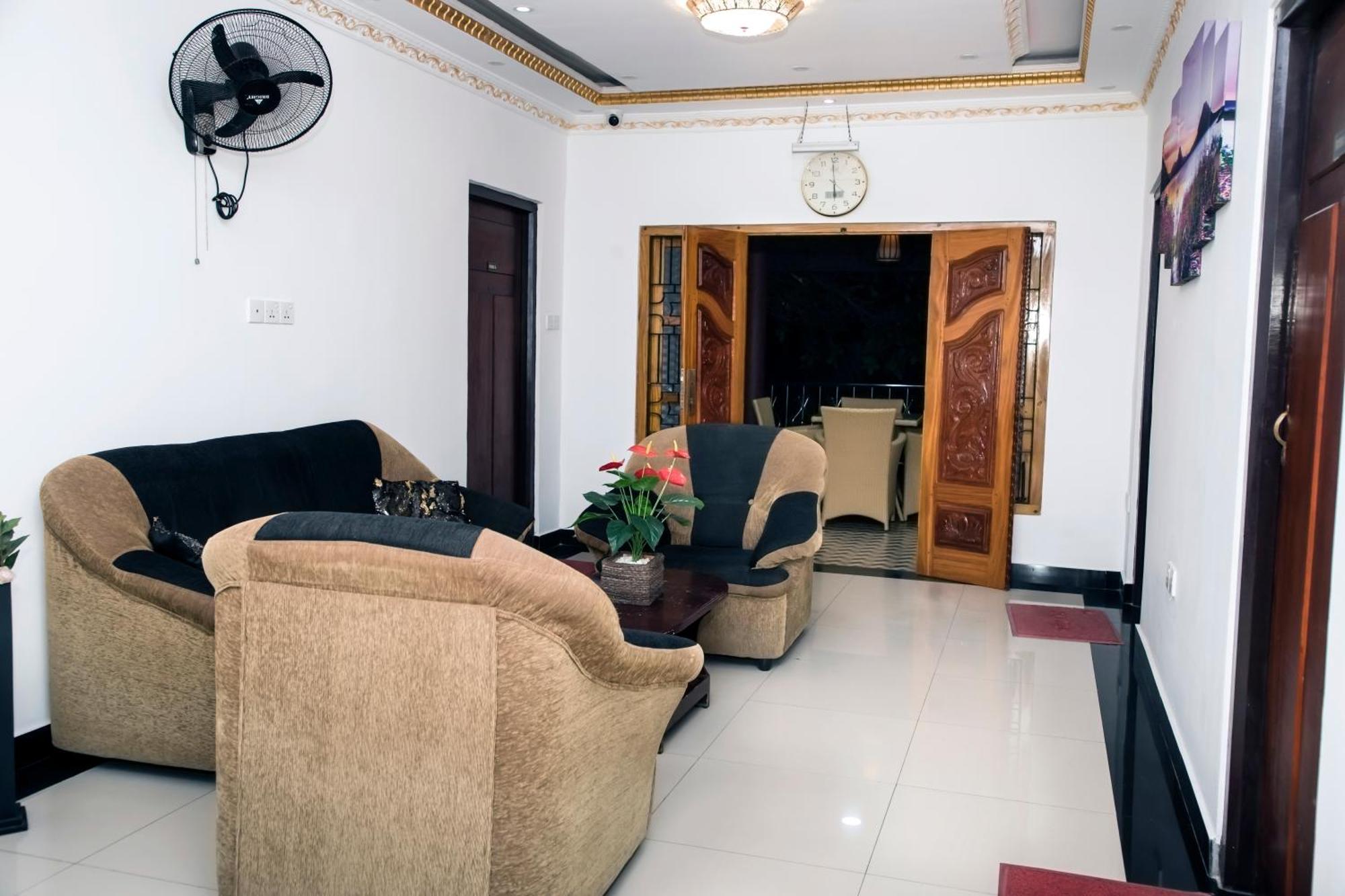 Golden Star Guest House จาฟนา ภายนอก รูปภาพ