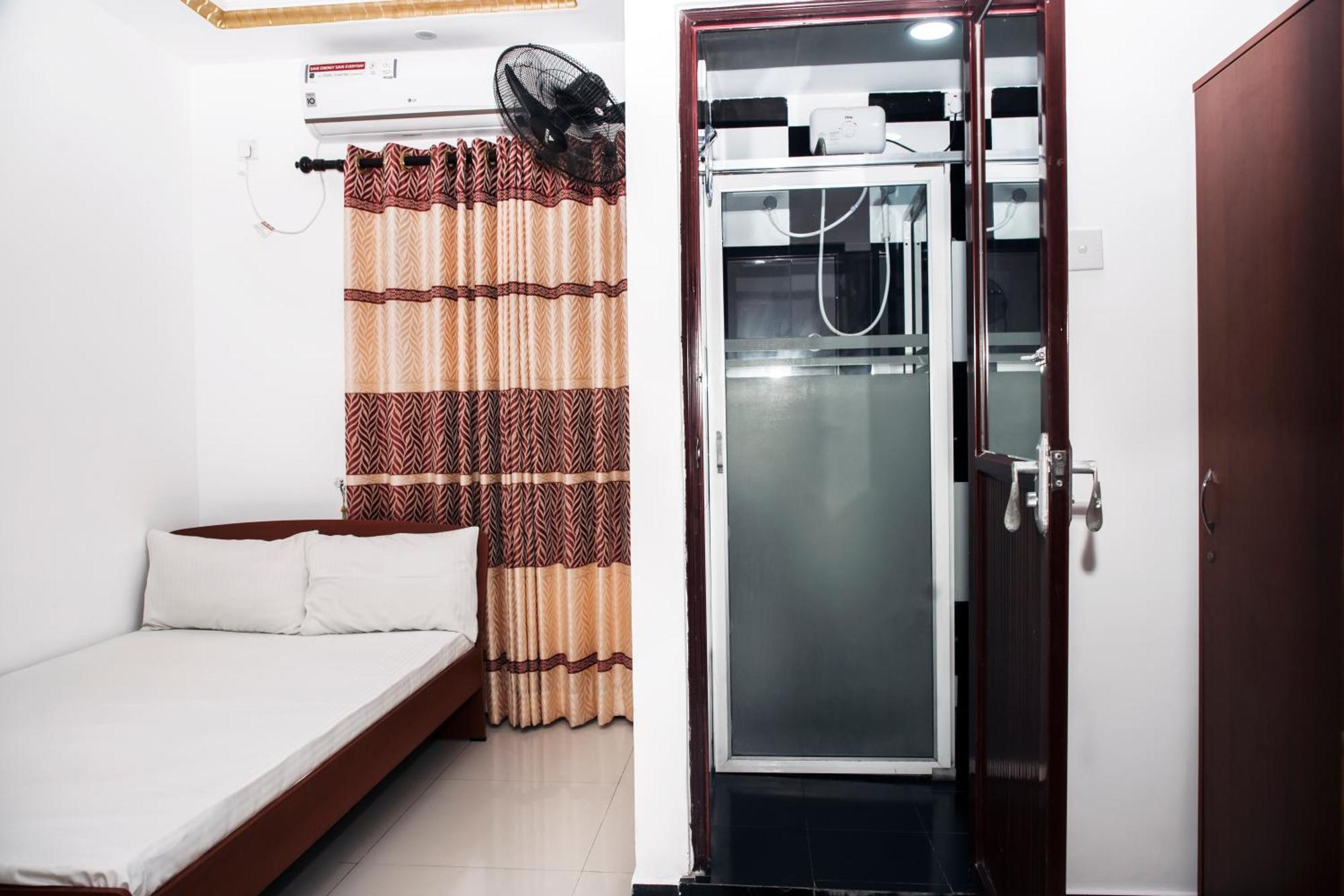 Golden Star Guest House จาฟนา ภายนอก รูปภาพ